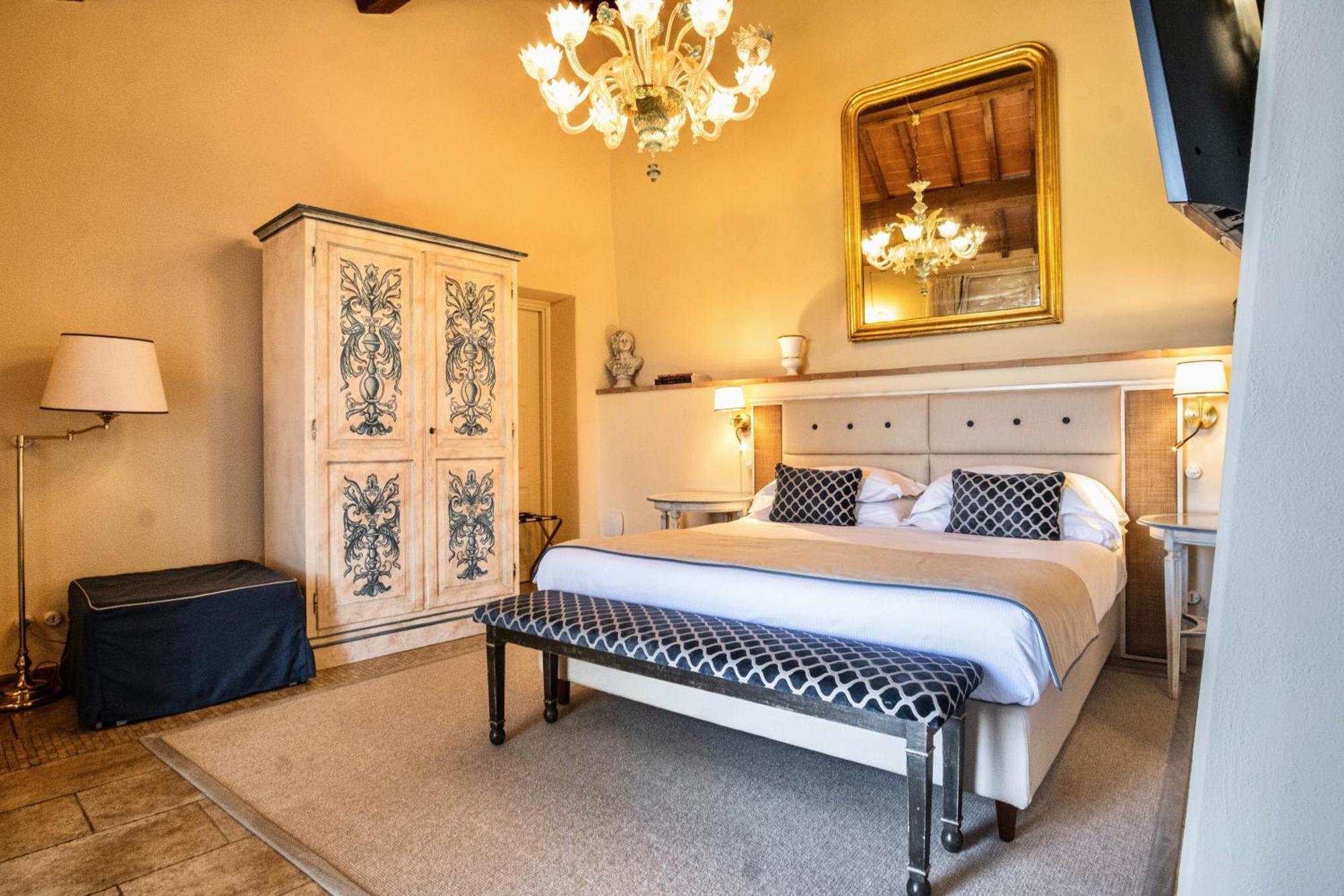 インプルネータ Residenza Il Colle Bed & Breakfast エクステリア 写真
