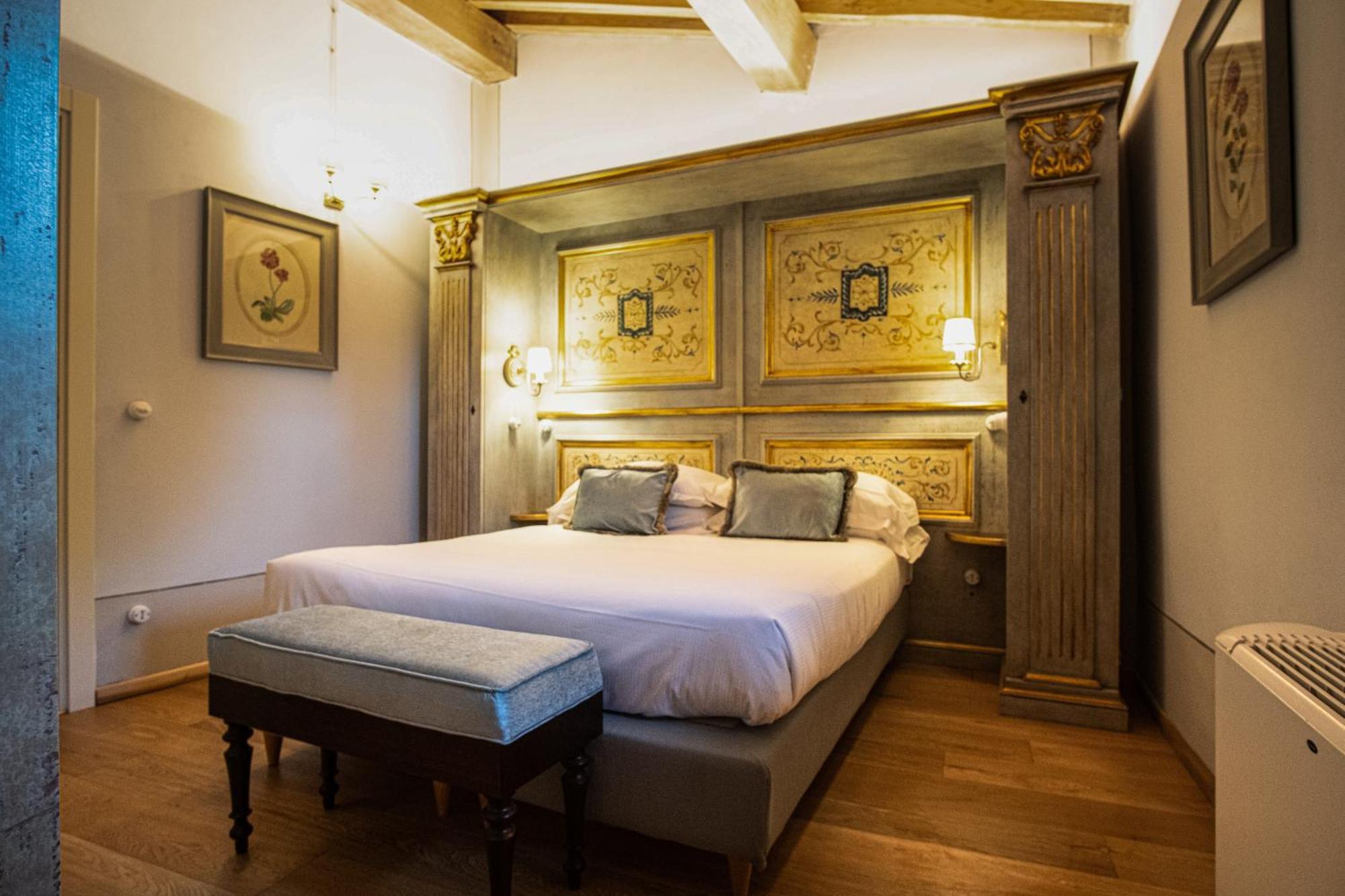 インプルネータ Residenza Il Colle Bed & Breakfast エクステリア 写真
