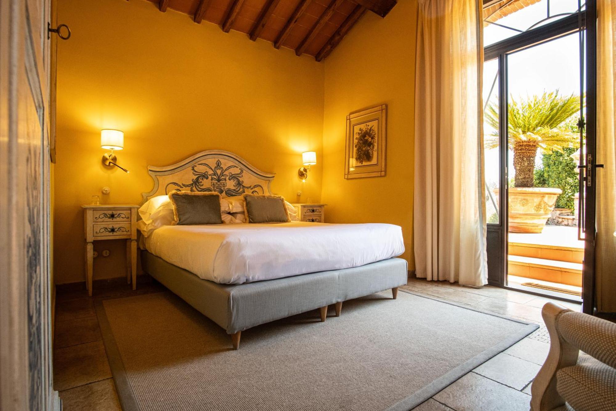インプルネータ Residenza Il Colle Bed & Breakfast エクステリア 写真