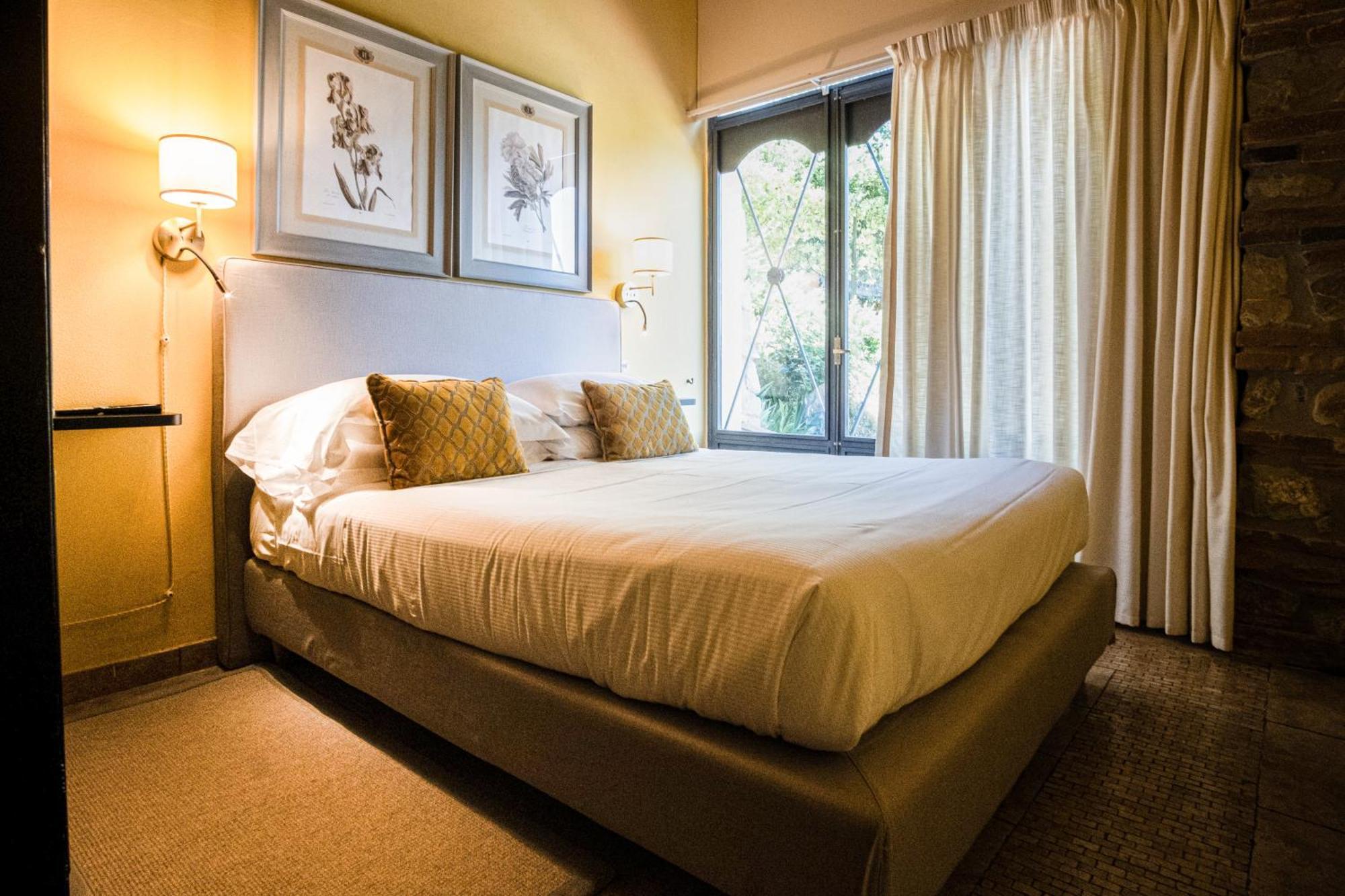 インプルネータ Residenza Il Colle Bed & Breakfast エクステリア 写真